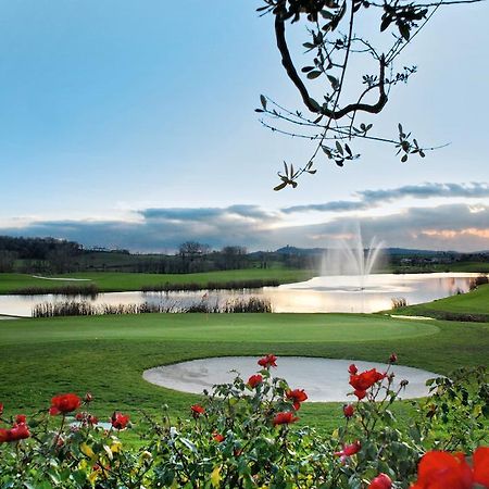 Garda Hotel San Vigilio Golf ポッツォレンゴ エクステリア 写真