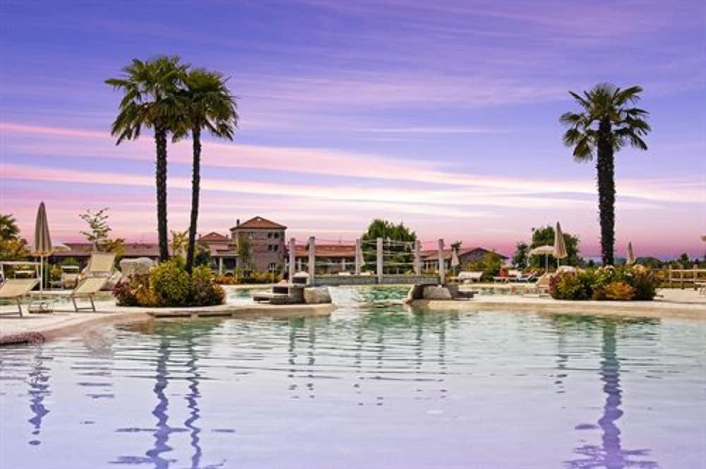 Garda Hotel San Vigilio Golf ポッツォレンゴ エクステリア 写真