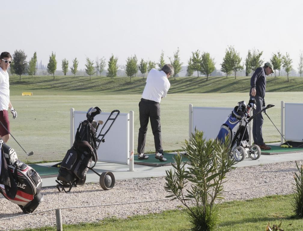 Garda Hotel San Vigilio Golf ポッツォレンゴ エクステリア 写真