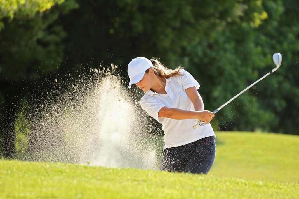 Garda Hotel San Vigilio Golf ポッツォレンゴ エクステリア 写真