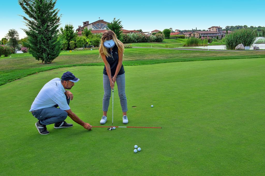 Garda Hotel San Vigilio Golf ポッツォレンゴ エクステリア 写真
